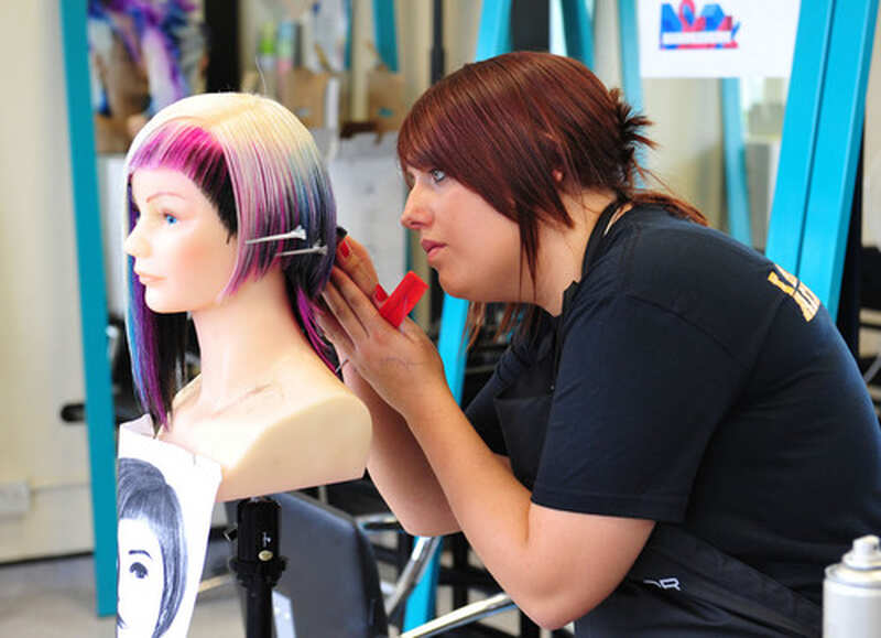 Award Winning Hair Salon With Motivated Seller! 1879pl